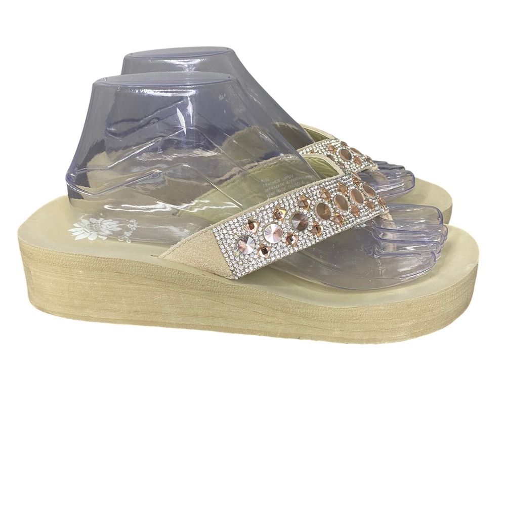 Yellow Box Tan Rhinestone Gem Embellished Wedge Platform Flip Flops Women Size 9 - Picture 2 of 12